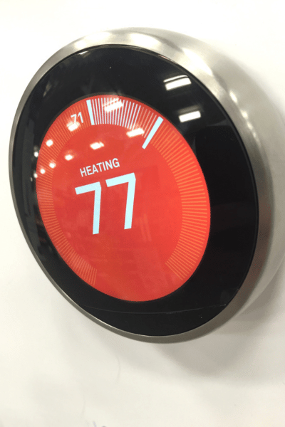 Image of a thermostat.